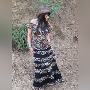 Gorgeous(!) Marrrika Nakk skirt! Size M.